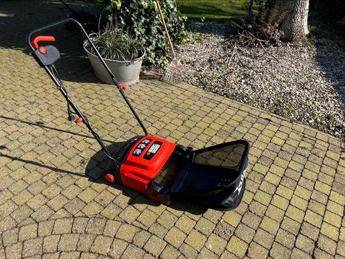 Verticuteermachine te huur, per dag, Tuin en Terras, Verticuteermachines, Zo goed als nieuw, Elektrisch, Ophalen of Verzenden