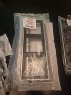 Jung ls990 edelstahl / rvs afdekramen, Doe-het-zelf en Verbouw, Elektra en Kabels, Ophalen of Verzenden, Nieuw, Stopcontact