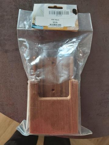 Teakhouten marifoon/ VHF houder ( nieuw) beschikbaar voor biedingen