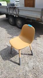 Nieuwe kuipstoel, kunstof/hout, Huis en Inrichting, Stoelen, Ophalen of Verzenden, Nieuw, Hout, Eén