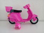 Een Barbie Scooter met Helm, Verzamelen, Ophalen of Verzenden, Zo goed als nieuw, Accessoires