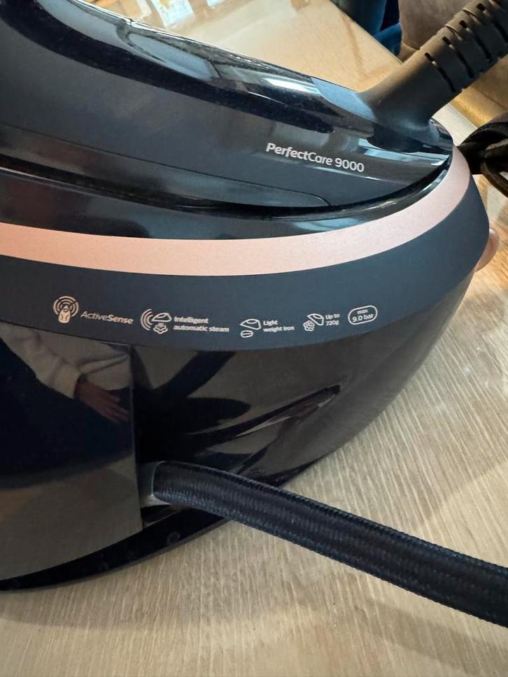 Philips PerfectCare 9000 Stoomgenerator / strijkijzer, Witgoed en Apparatuur, Strijkijzers en Strijkplanken, Zo goed als nieuw