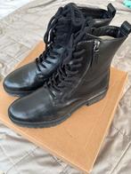 Nelson zwarte veterboots maat 38, Kleding | Dames, Schoenen, Ophalen of Verzenden, Nieuw, Zwart