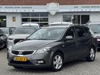 Kia cee'd 1.4 CVVT X-ecutive NAVI | CRUISE | TREKHAAK | BOVA, Voorwielaandrijving, Stof, Gebruikt, 4 cilinders