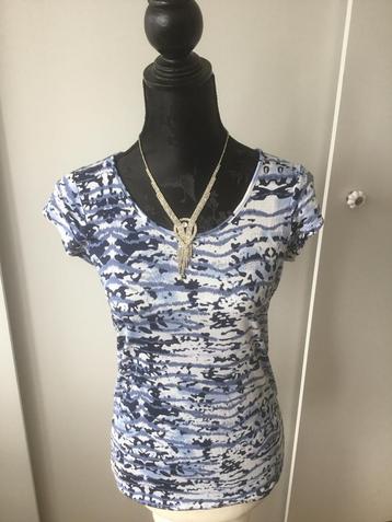 Blauw-wit T-shirt Maat M beschikbaar voor biedingen