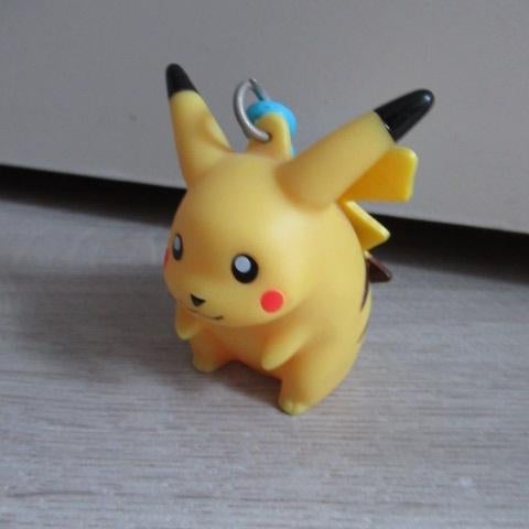 pokemon pikachu sleutelhanger hoogte circa 6,5cm, Ophalen of Verzenden, Gebruikt, Overige typen
