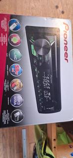 Bijna Nieuwe Autoradio - Pioneer DEH-1900UBG, Auto diversen, Autoradio's, Ophalen of Verzenden, Gebruikt