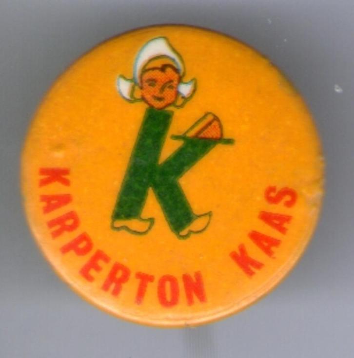 2 Karperton kaas buttons ( K_154-155 ), Verzamelen, Speldjes, Pins en Buttons, Nieuw, Button, Merk, Verzenden