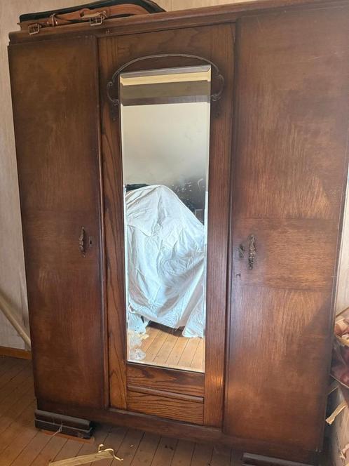 Kledingkast 3 deurs met spiegel, Huis en Inrichting, Kasten | Overige, Ophalen