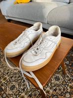 Genesis sneaker wit creme maat 45 vegan leather, Kleding | Heren, Schoenen, Wit, Ophalen of Verzenden, Sneakers of Gympen, Gedragen