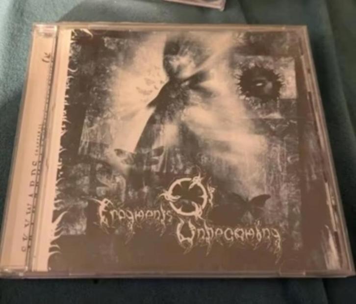 CD Fragments Of Unbecoming – Skywards - Chapter II , Metal, Cd's en Dvd's, Cd's | Hardrock en Metal, Ophalen of Verzenden