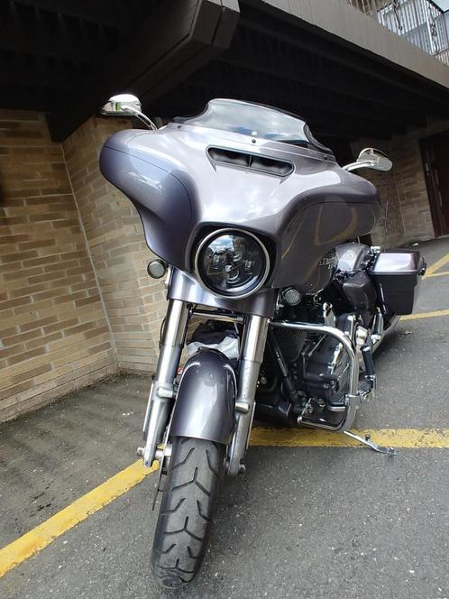 Harley Davidson Street Glide LED Koplamp Smoked, Motoren, Tuning en Styling, Ophalen of Verzenden