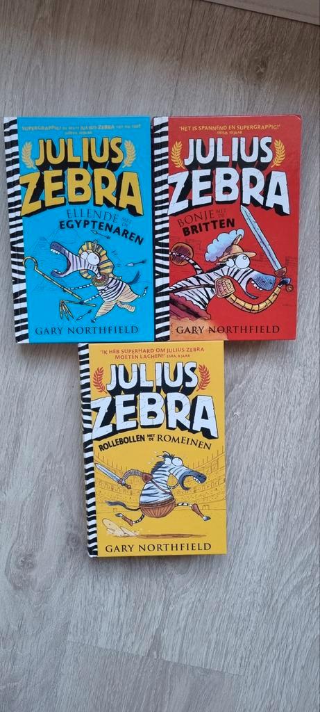 3 boeken Gary Northfield - Rollebollen met de Romeinen, Boeken, Kinderboeken | Jeugd | onder 10 jaar, Zo goed als nieuw, Ophalen of Verzenden