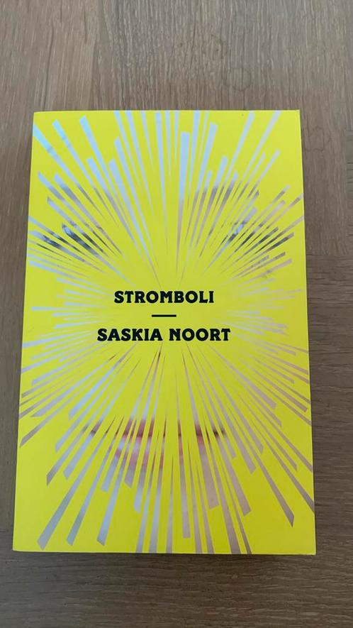 Saskia Noort - Stromboli, Boeken, Literatuur, Gelezen, Nederland, Ophalen of Verzenden