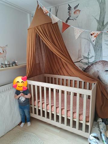 Mooi Ledikant beschikbaar voor biedingen