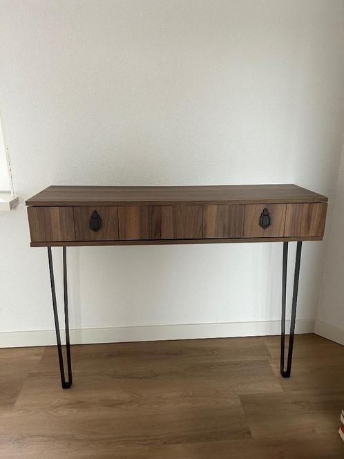 Side table Dressoir Longtable Notenhout 1 lade, Huis en Inrichting, Tafels | Sidetables, Zo goed als nieuw, 25 tot 50 cm, 100 tot 150 cm