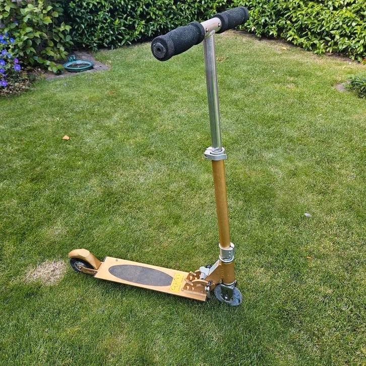 Kinderstep, Fietsen en Brommers, Steps, Zo goed als nieuw, Gewone step, Ophalen