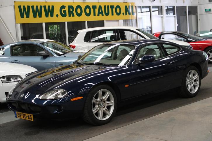 Jaguar XK8 4.0 V8 Coupé Automaat Airco, Leder interieur, St, Auto's, Oldtimers, Bedrijf, Te koop, ABS, Airbags, Airconditioning