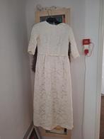 vintage bruidsjurk creme maat 38, Kleding | Dames, Ophalen of Verzenden, Zo goed als nieuw, Maat 38/40 (M), Carnaval