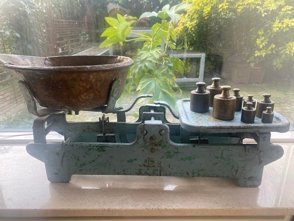 Antieke balans Weegschaal met Gewichten en kom, Antiek en Kunst, Curiosa en Brocante, Ophalen