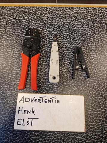 3 elektriciens tangen/ striptang  beschikbaar voor biedingen