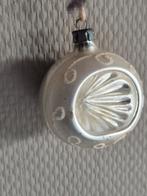 Oude zilverkleur deuk kerstbal, Ophalen of Verzenden