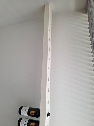 Wijnpaal  beschikbaar voor biedingen