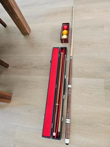cue + ball set (1 met ivoor ander met doos) beschikbaar voor biedingen