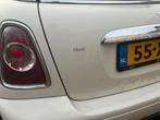 Mini 1.6 ONE 2012 unieke uitvoering chilli, Auto's, Voorwielaandrijving, 74 pk, 4 stoelen, 1055 kg