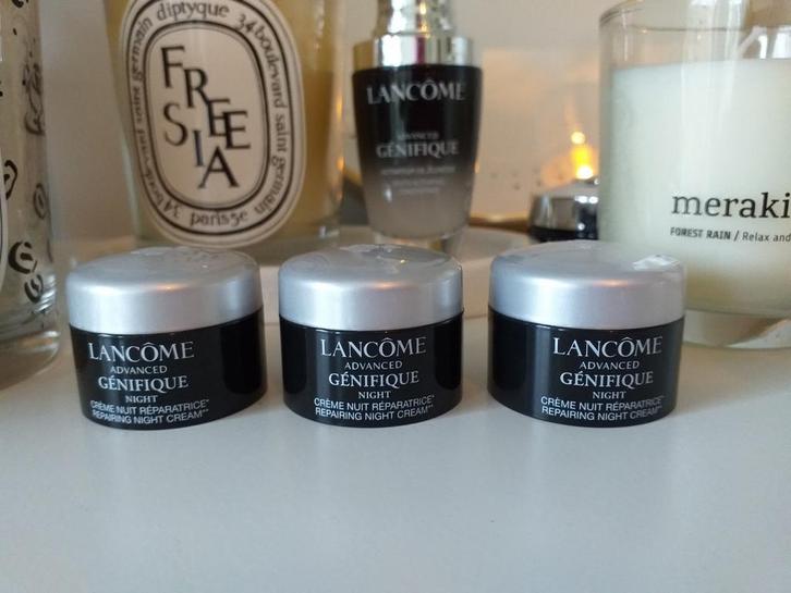15 ML Lancome Génifique Nachtcrème voor maar 12,50 euro , Sieraden, Tassen en Uiterlijk, Uiterlijk | Gezichtsverzorging, Nieuw