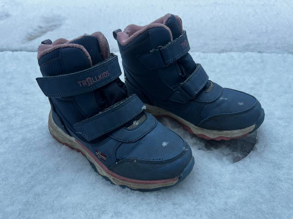 Snowboots  Trollkids maat 31, Ophalen of Verzenden, Zo goed als nieuw, Meisje, Laarzen