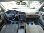 Volvo V70 2.4 - AUTOMAAT - STOELVERWARMING - AIRCO - TREKHAA, Stof, USB, 170 pk, Geïmporteerd
