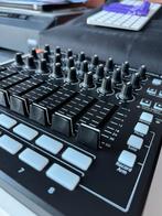 Novation Launch Control XL mk2 - Zo goed als nieuw, Ophalen, Zo goed als nieuw