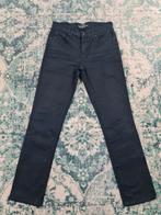 Levi's demi curve classic slim leg W29 L30 WMN Tulsi2930, Zwart, Ophalen of Verzenden, Zo goed als nieuw, W28 - W29 (confectie 36)