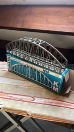 Te koop boogbrug van marklin 7263 met ovp, Hobby en Vrije tijd, Modeltreinen | H0, Wisselstroom, Wagon, Ophalen of Verzenden, Zo goed als nieuw
