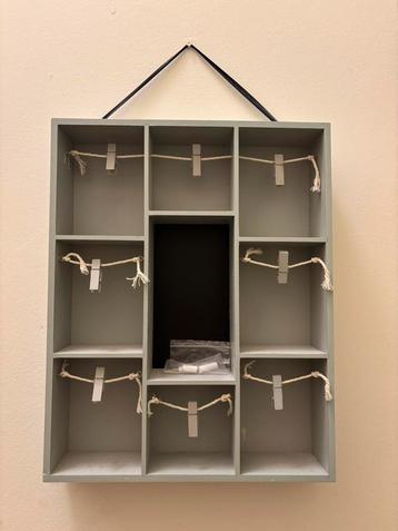 Wanddecoratie voor foto’s & herinneringen beschikbaar voor biedingen