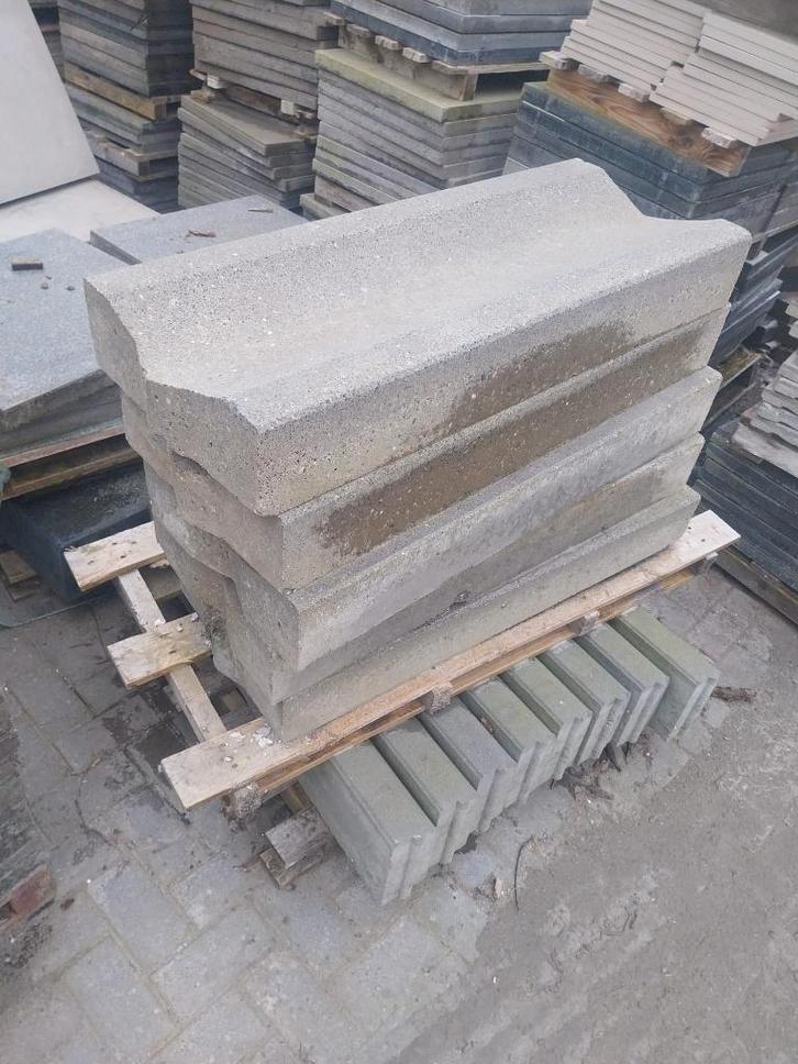 molgoot beton 40x100 cm, Tuin en Terras, Bielzen en Borders, Gebruikt, Blok, Beton, Minder dan 25 cm, Minder dan 100 cm, 25 cm of meer