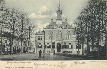 (300-431-013) Apeldoorn Marktplein beschikbaar voor biedingen