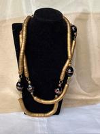 Goudkleurige ketting met zwarte kralen, Ophalen of Verzenden, Zo goed als nieuw, Goud, Overige materialen