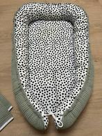 Babynestje groen LittleZ met dekentje, Ophalen, Zo goed als nieuw