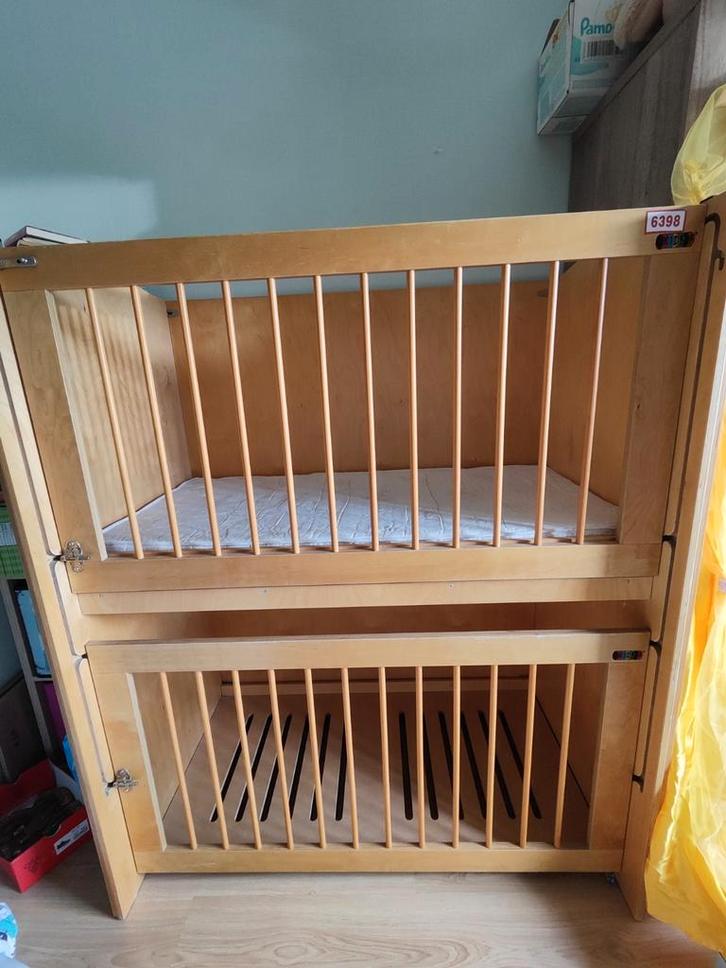 Stapelbed kinderopvang van Kids-F, Kinderen en Baby's, Kinderkamer | Stapelbedden en Hoogslapers, Zo goed als nieuw, Stapelbed