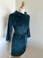 King Louie maat L blauwe panter velvet Dita dress 2541, Kleding | Dames, Jurken, Blauw, Maat 42/44 (L), Ophalen of Verzenden, Zo goed als nieuw
