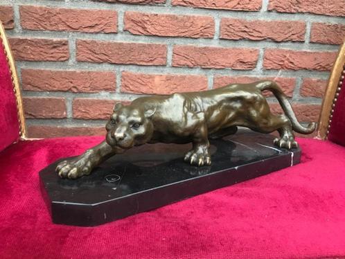 realistisch bronzen beeld: sluipend jachtluipaard/ cheetah, Antiek en Kunst, Kunst | Beelden en Houtsnijwerken, Ophalen of Verzenden