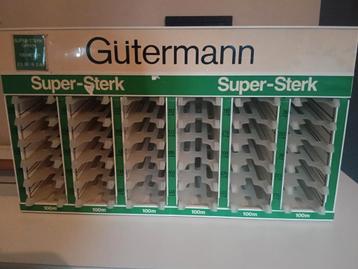 Gutermann kastje voor klosjes garen beschikbaar voor biedingen