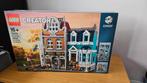 LEGO Creator Expert 10270 Boekenwinkel - Nieuw!, Ophalen of Verzenden, Nieuw, Complete set, Lego