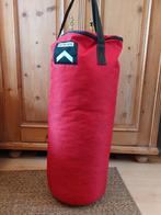 Outshock bokszak inclusief bokshandschoenen en ophangsysteem, Ophalen, Zo goed als nieuw, Bokszak