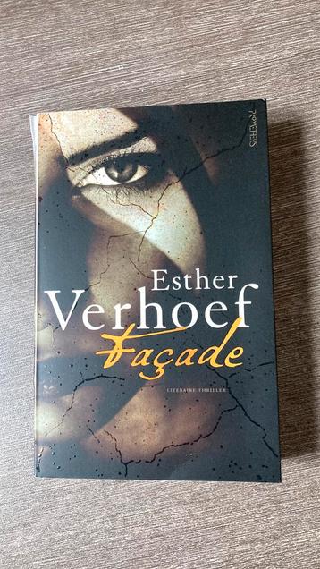 Esther Verhoef - Façade