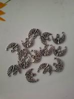 14 stuks zwaan bedels hangers metaal zilver grijs, Overige merken, Overige materialen, Ophalen of Verzenden, Zo goed als nieuw