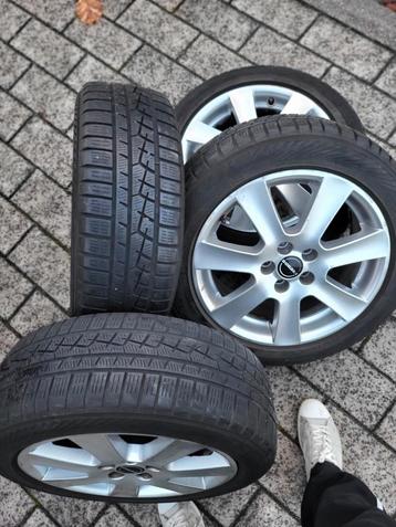 Toyota Yaris winter banden velgen 195/55/16 beschikbaar voor biedingen