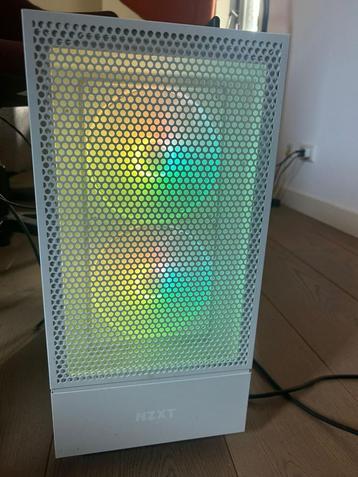 Gaming pc  beschikbaar voor biedingen
